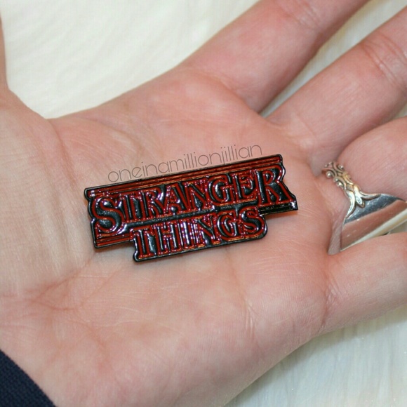 Stranger Things Television Series Logo Pin - Picture 3 of 6